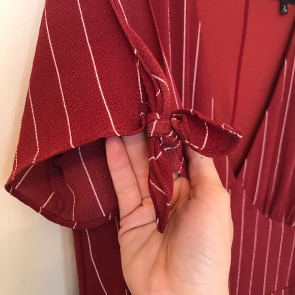 SOLD NWT Lulu’s Red Striped Culotte Jumpsuit - Picture 7 of 11